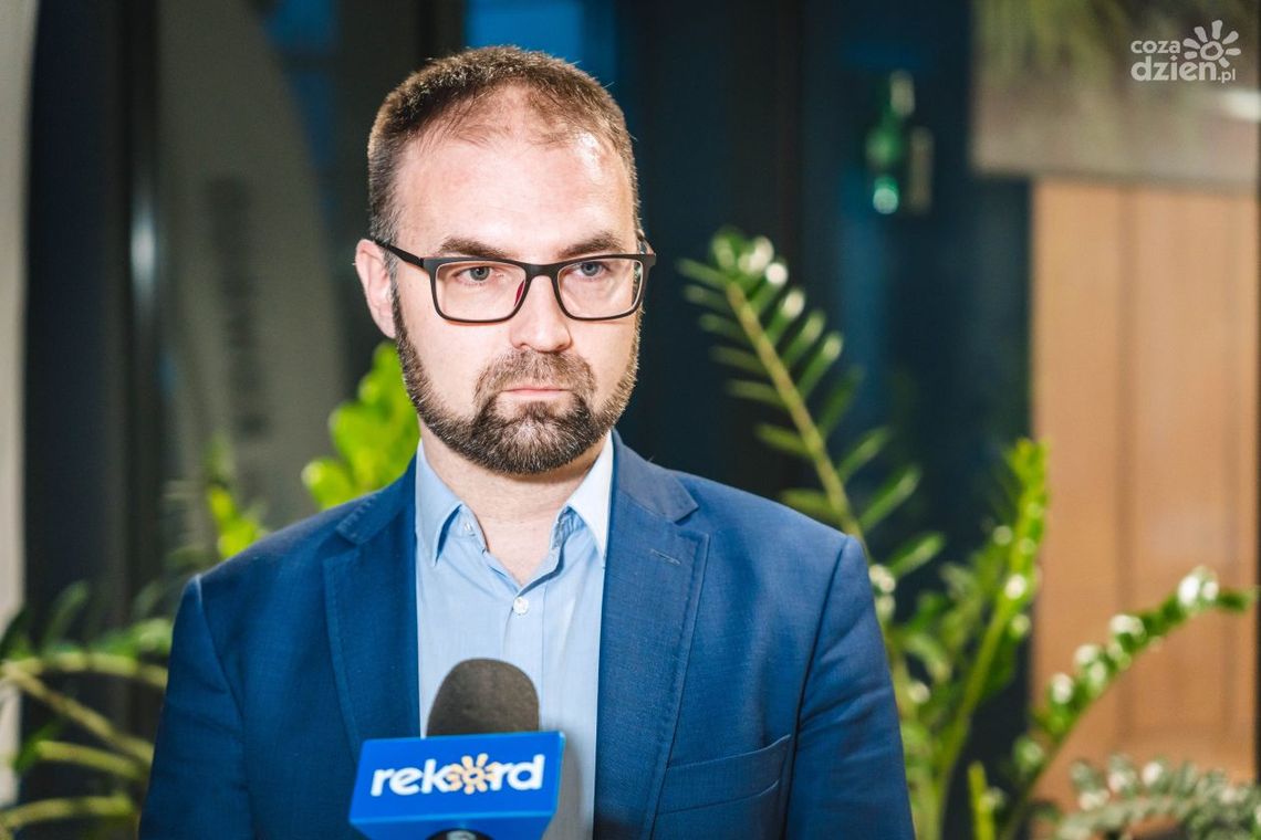 Informacje. Zawiadomienie do prokuratury ws. Roberta Bąkiewicza