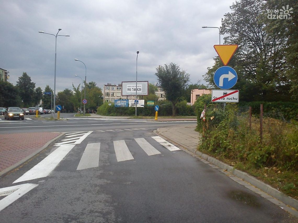 INTERWENCJA: Kierowcy nie umieją czytać znaków drogowych INTERWENCJA: Kierowcy nie umieją czytać znaków drogowych