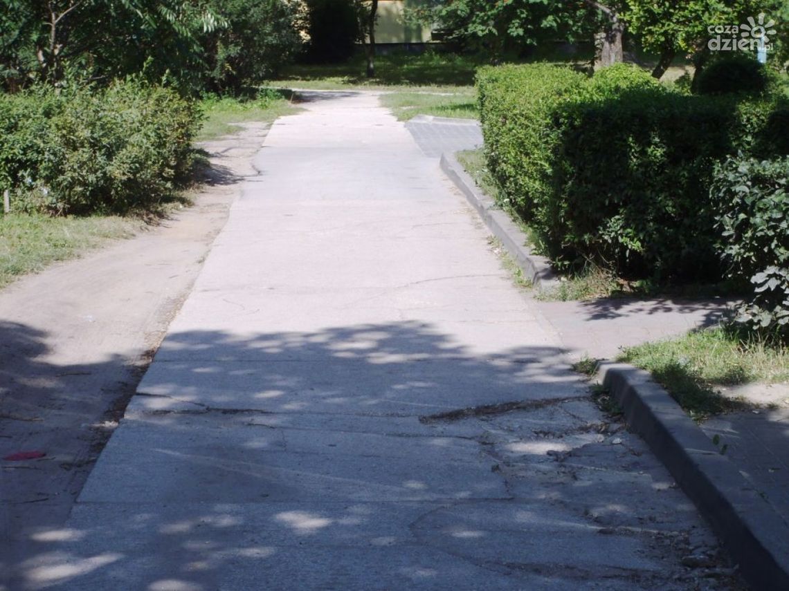 INTERWENCJE: Mieszkańcy ul. Armii Krajowej odcięci