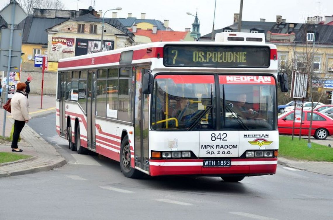 INTERWENCJE: Nocny autobus nie przyjechał INTERWENCJE: Nocny autobus nie przyjechał