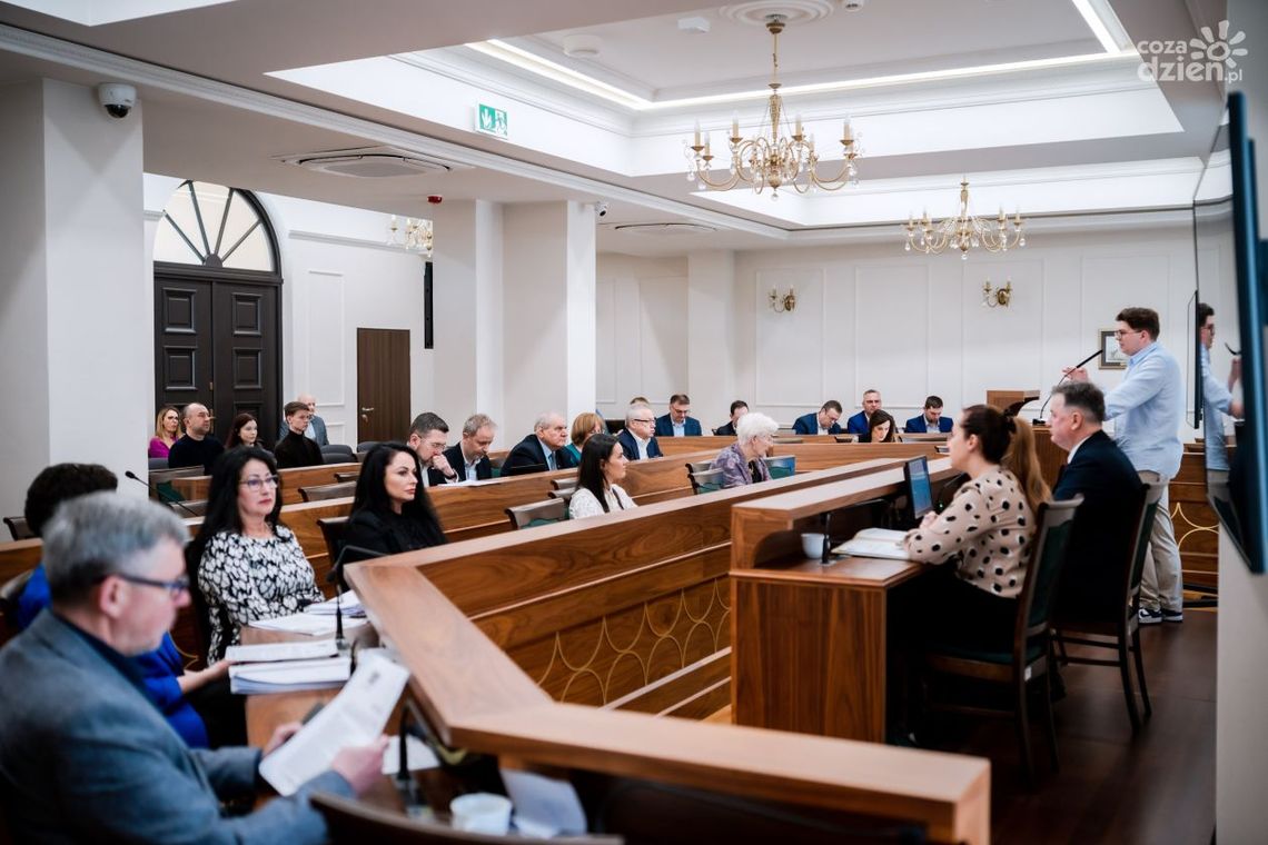 Inwestycje drogowe w Radomiu. Na jakim są etapie?