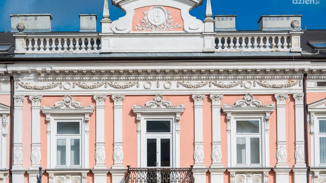 IPN zakupił kamienicę przy ul. Żeromskiego 41 w Radomiu. Znamy kwotę transakcji IPN zakupił kamienicę przy ul. Żeromskiego 41 w Radomiu. Znamy kwotę transakcji