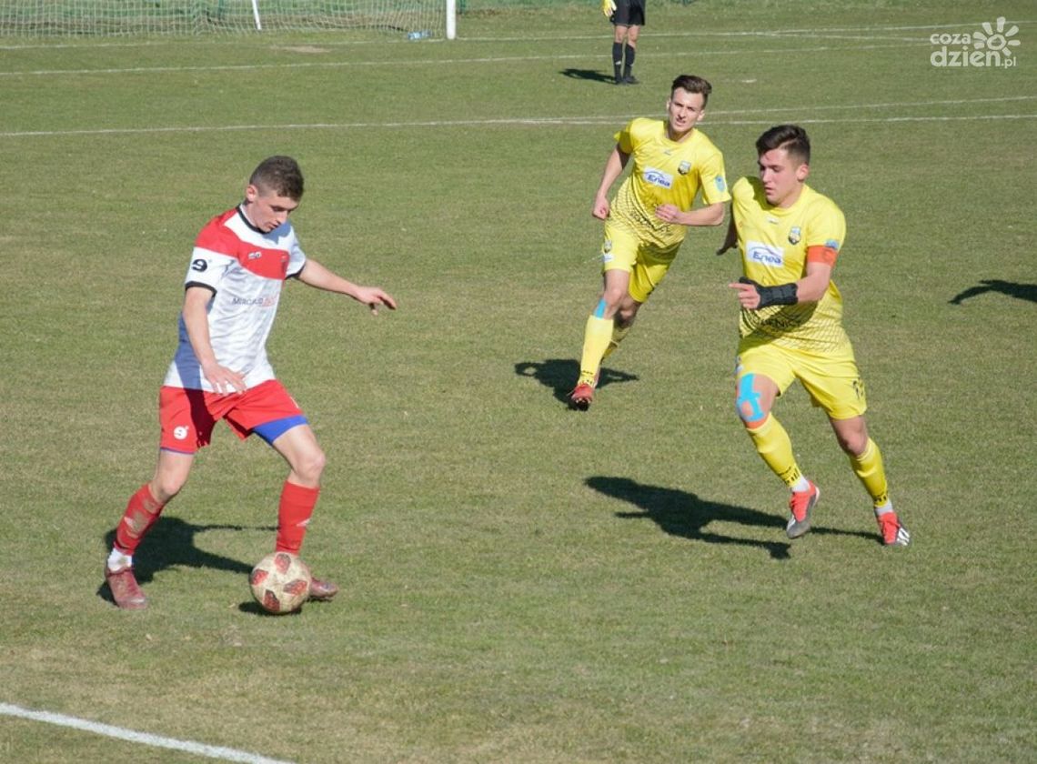 IV liga. Derby na remis, porażka Radomiaka II
