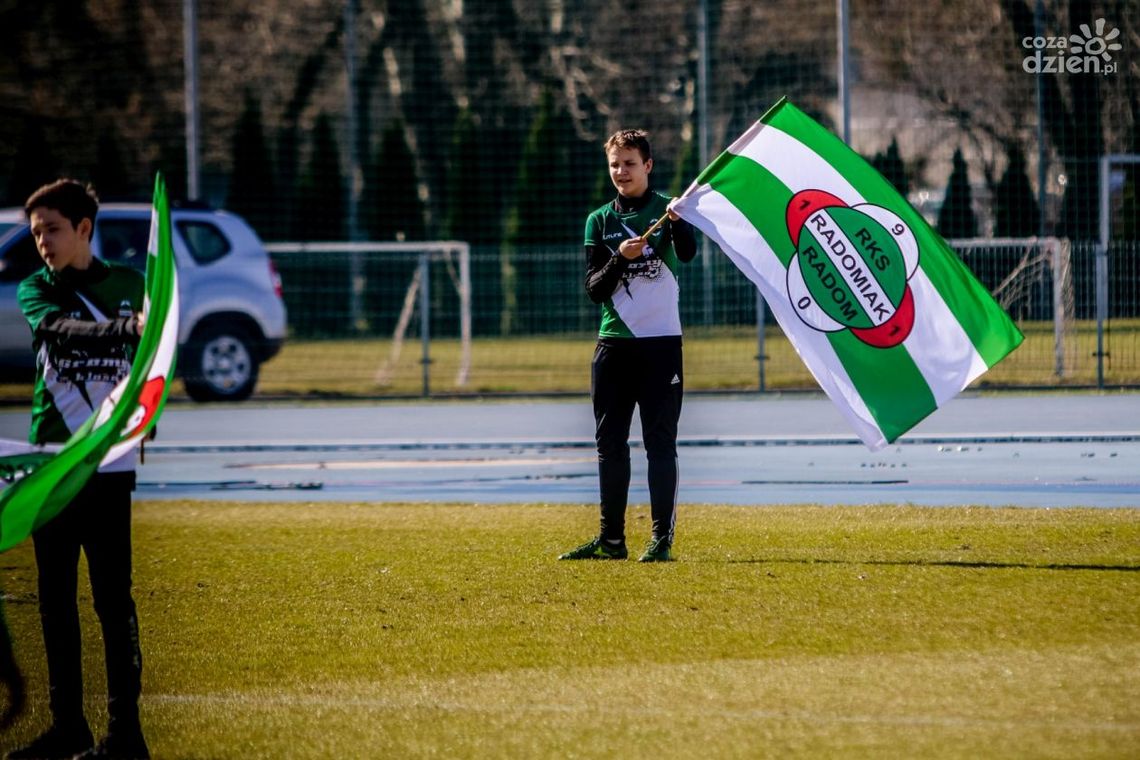 IV liga. Emocjonujące derby w Radomiu IV liga. Emocjonujące derby w Radomiu