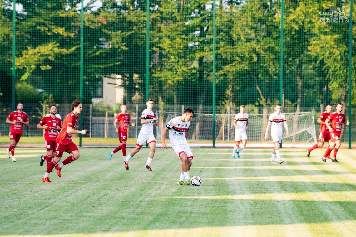 IV liga: Pilica Białobrzegi i Oskar Przysucha remisują swoje mecze