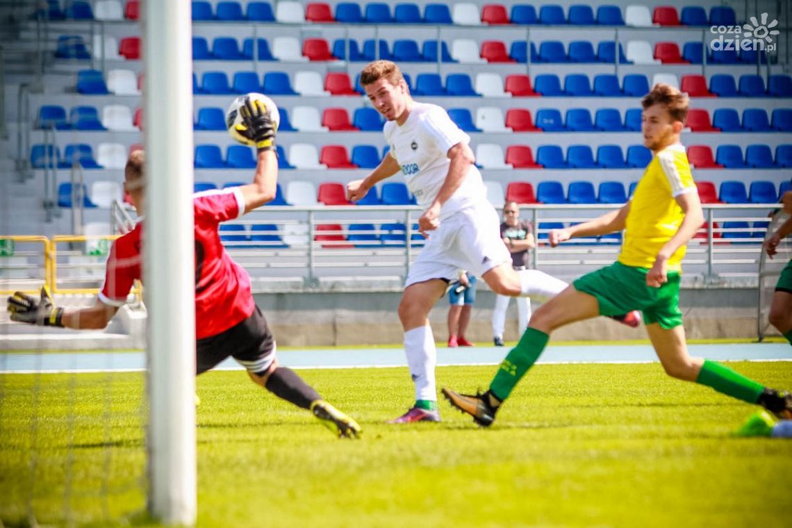 IV liga. Radomiak znów gromi, derby dla Oskara IV liga. Radomiak znów gromi, derby dla Oskara
