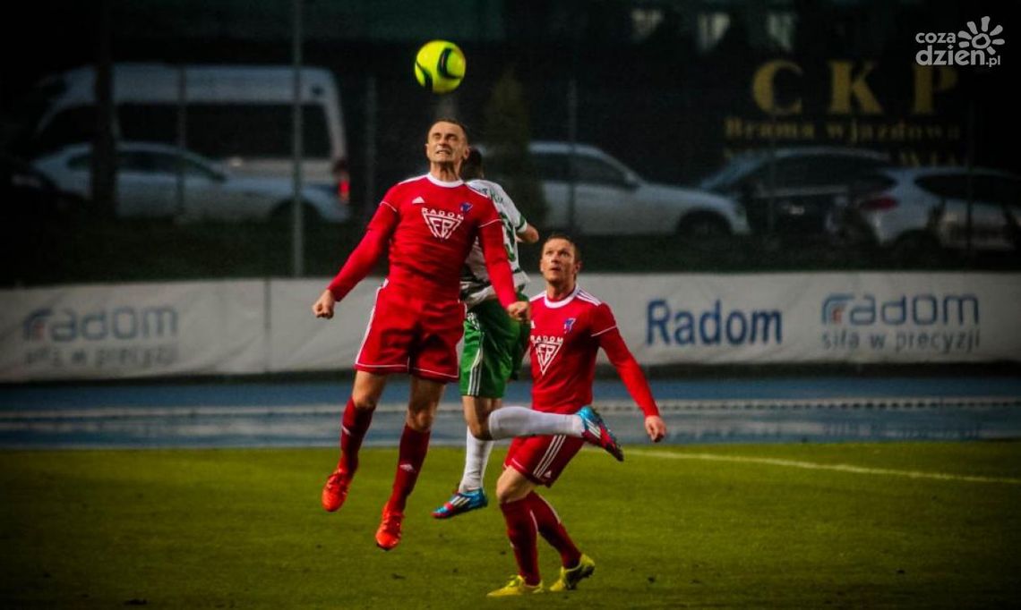 IV liga. Zmiana lidera, Pilica na czele