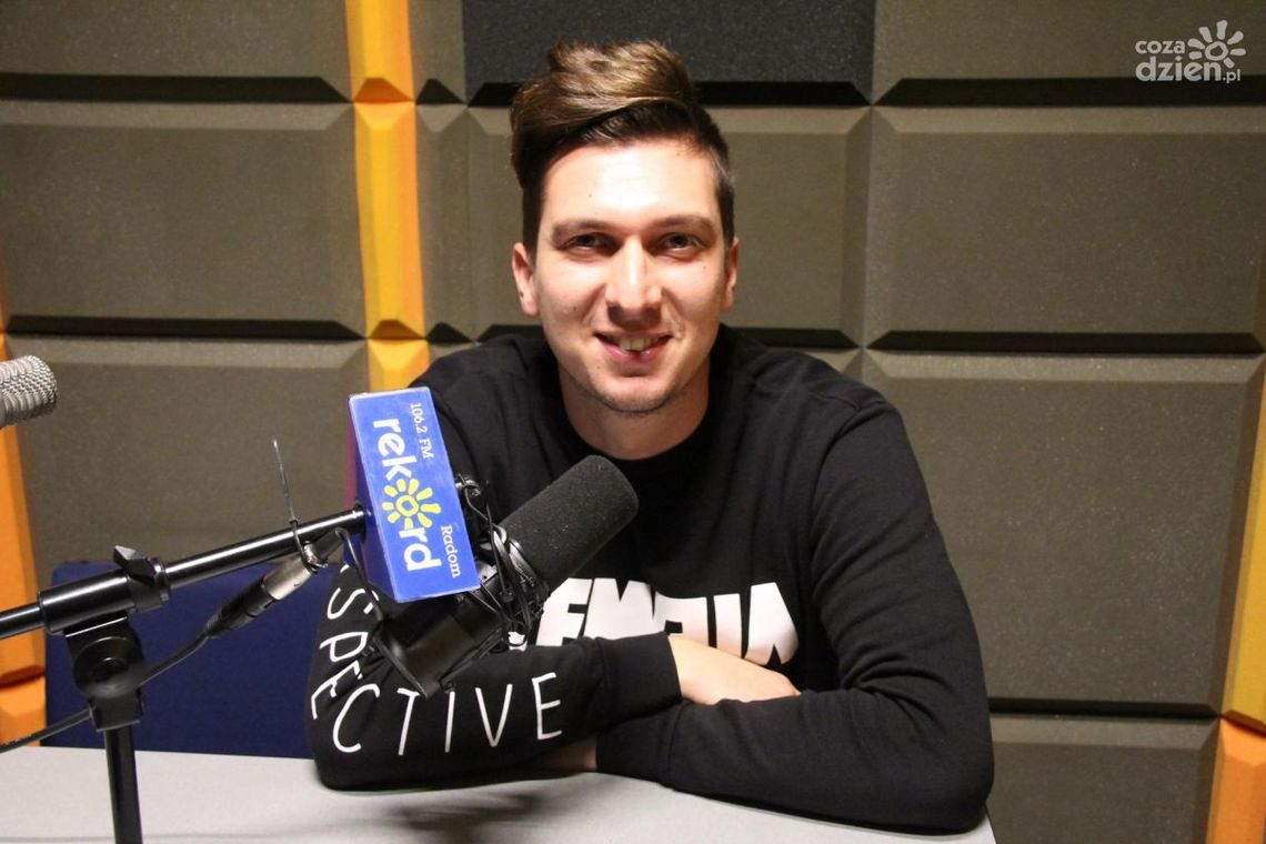 Jacek Tolewski - rozmowa w studiu lokalnym Radia Rekord