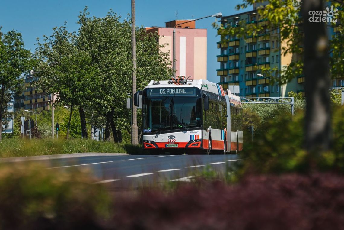Jak autobusy będą kursowały w weekend majowy?