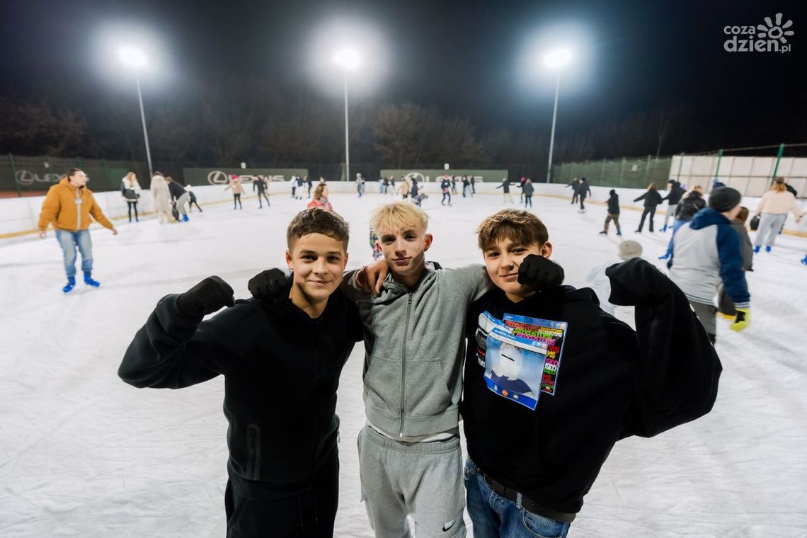 Jak będzie czynne lodowisko w święta? Jak będzie czynne lodowisko w święta?