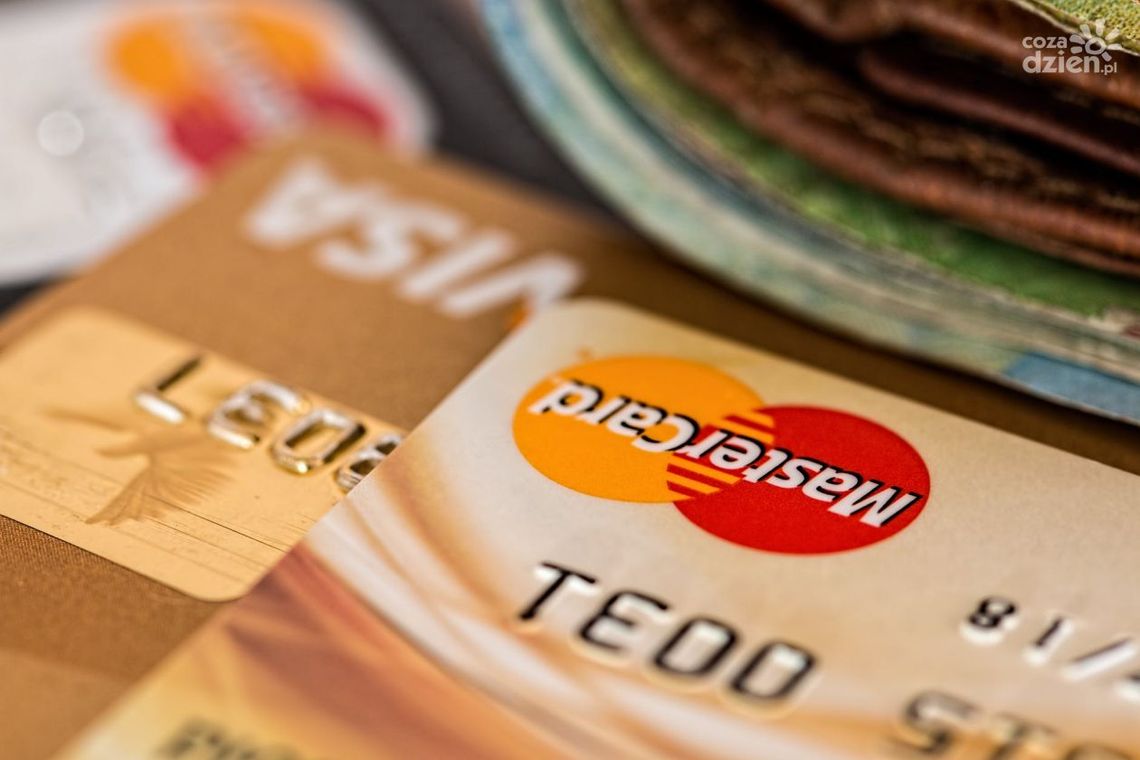 Jak dokonać wyboru konta w banku?