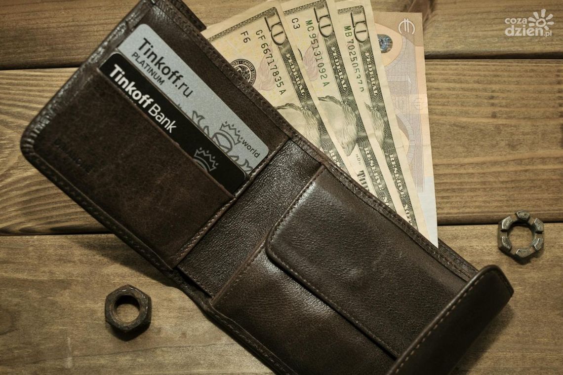 Jak obliczyć swoje wynagrodzenie na podstawie kwoty brutto? Wyjaśniamy Jak obliczyć swoje wynagrodzenie na podstawie kwoty brutto? Wyjaśniamy