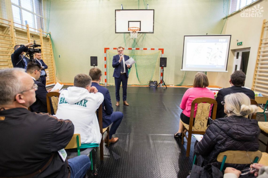 Jak się zmieni XV-lecie?