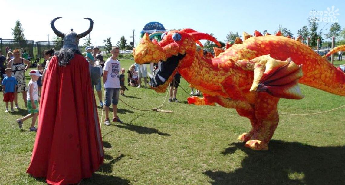 Jak Smoki w Chmurach!