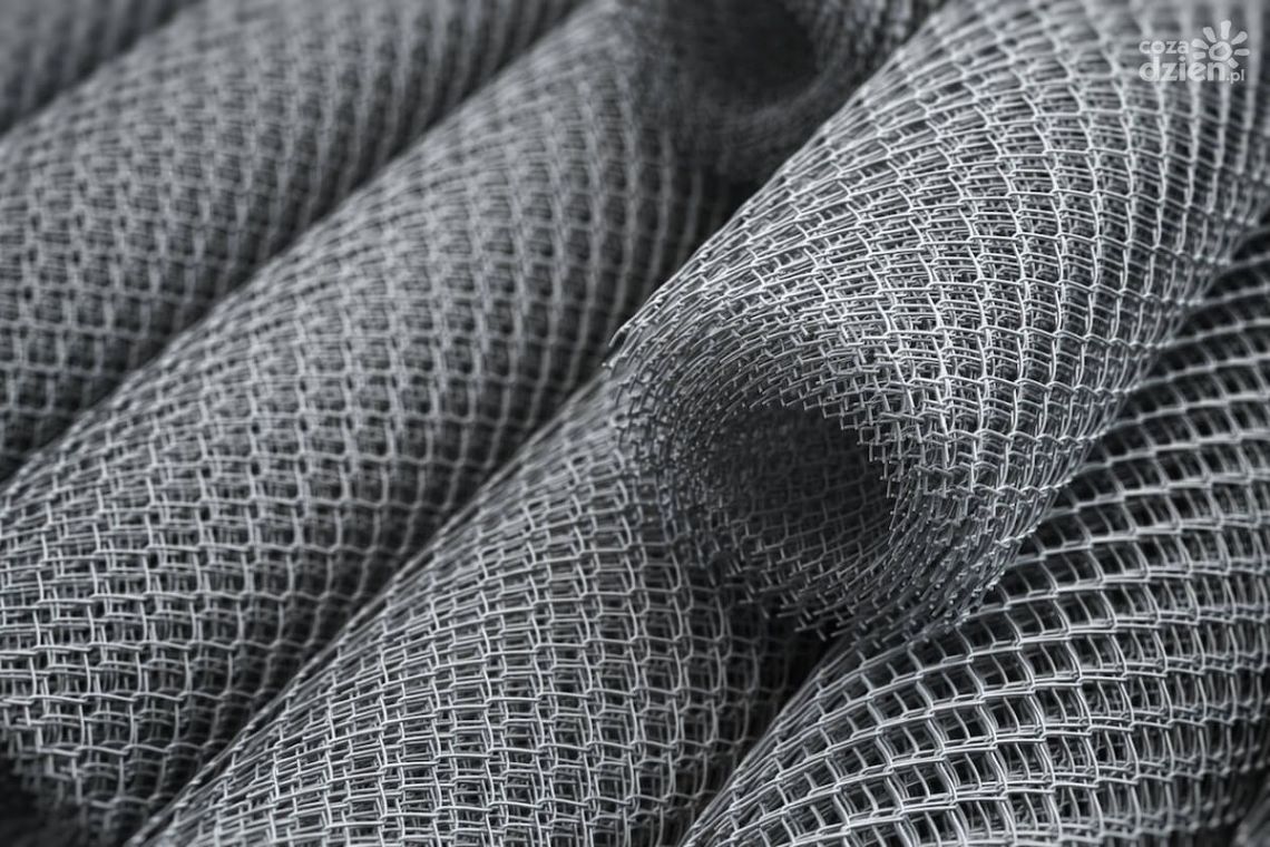 Jak wybrać siatkę na ogrodzenie? Praktyczne porady Jak wybrać siatkę na ogrodzenie? Praktyczne porady