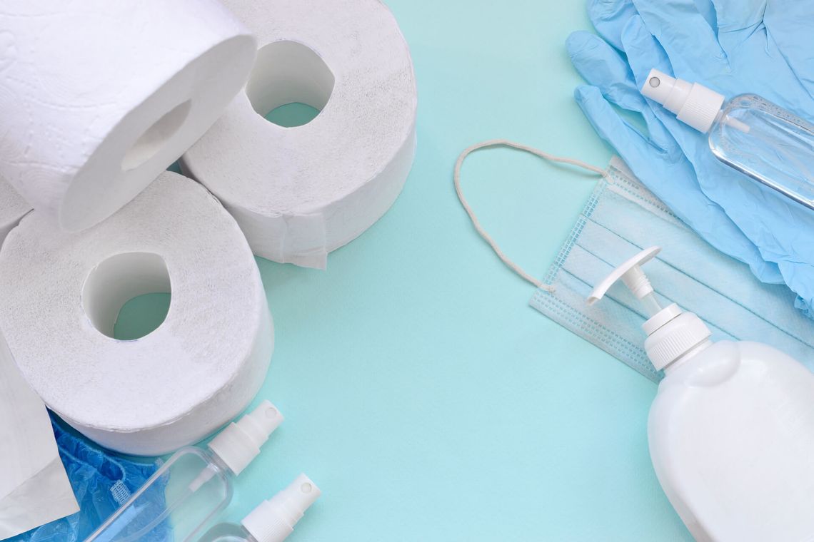 Jak wybrać środki czystości do firmy? Poradnik dla różnych branż