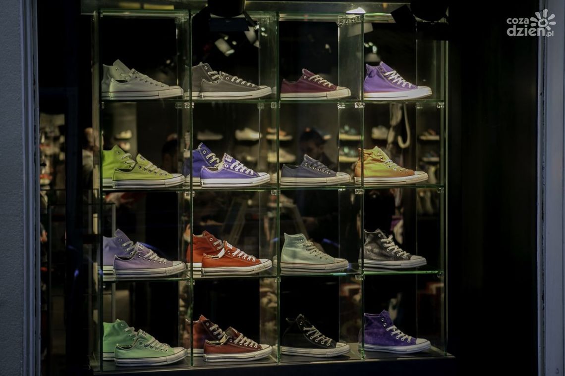 Jak założyć sklep obuwniczy? Jak założyć sklep obuwniczy?