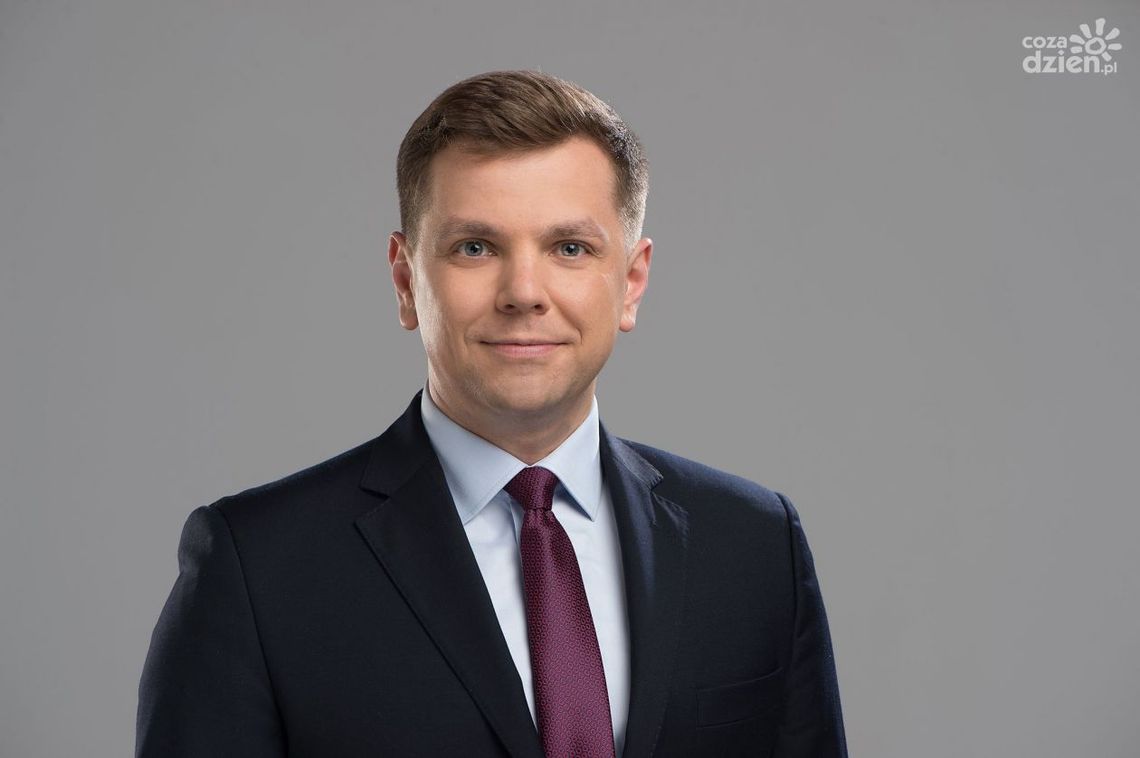 Jakub Kowalski: Prezydent leje wodę