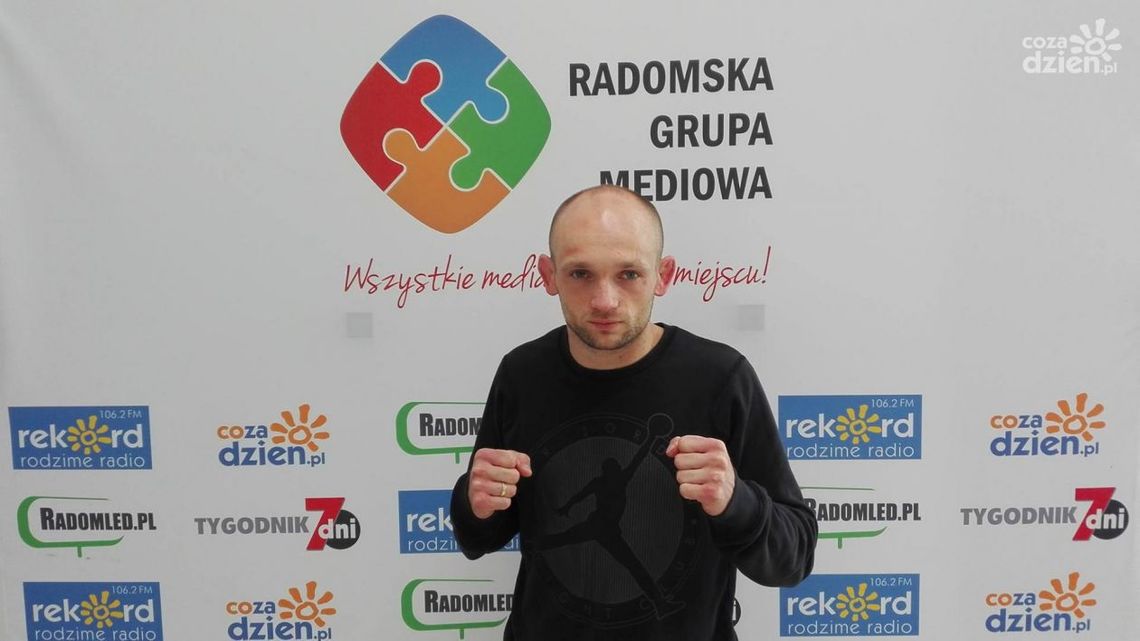 Jakub Piesiewicz - rozmowa w studiu lokalnym Radia Rekord Jakub Piesiewicz - rozmowa w studiu lokalnym Radia Rekord