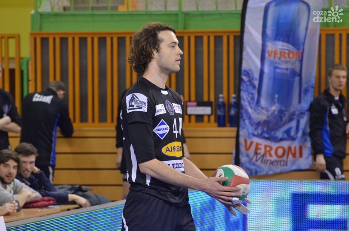 Jakub Radomski podpisał kontrakt z Czarnymi