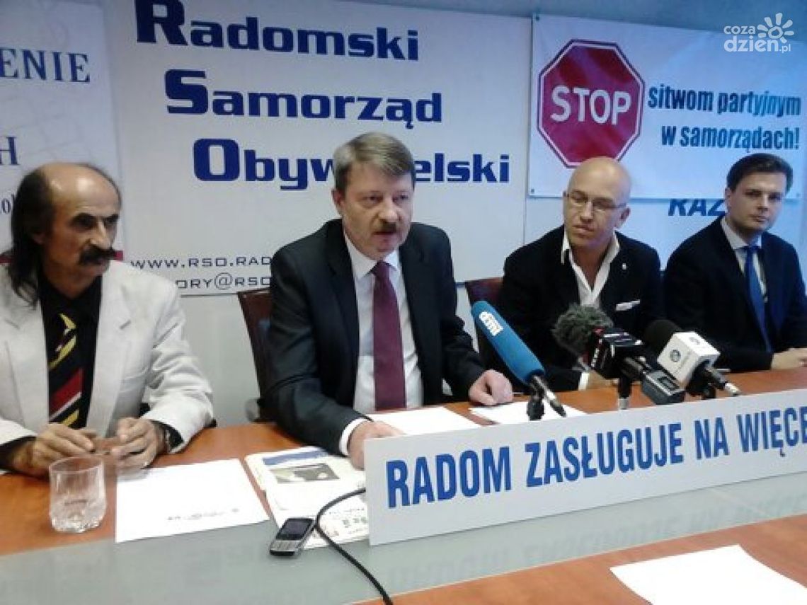 Jarosław Kowalik - rozmowa w studiu lokalnym Radia Rekord