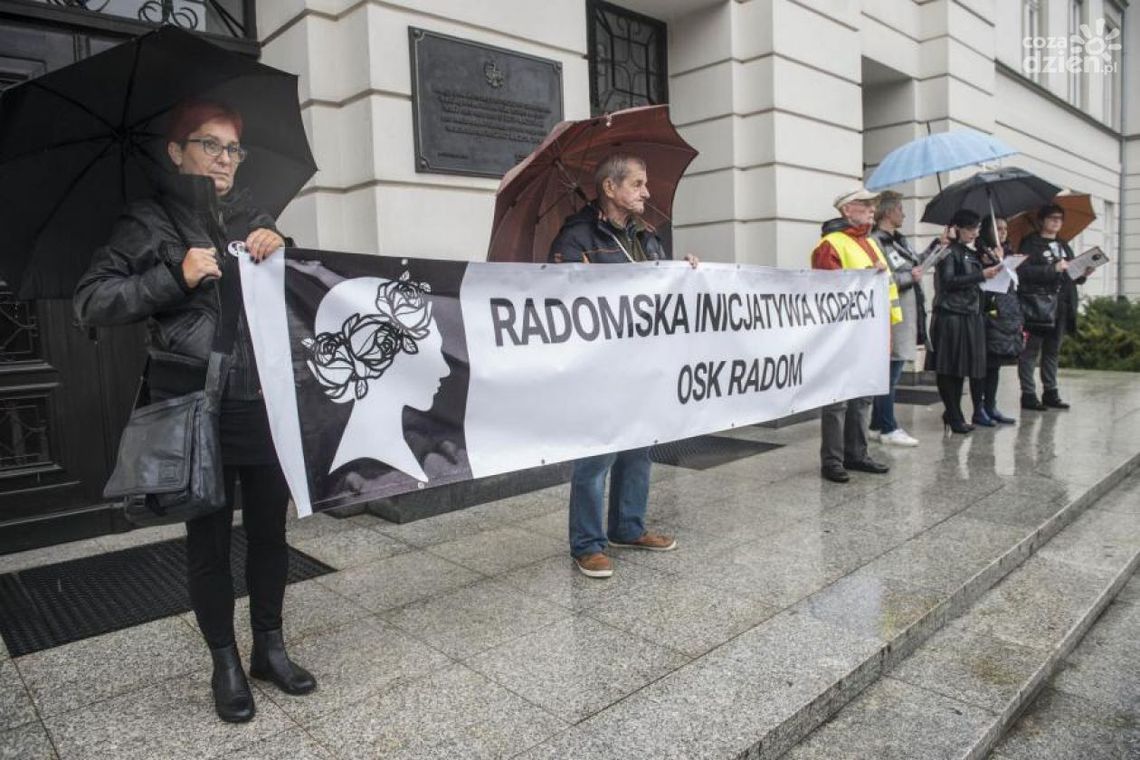 Jeden dzień dwie manifestacje