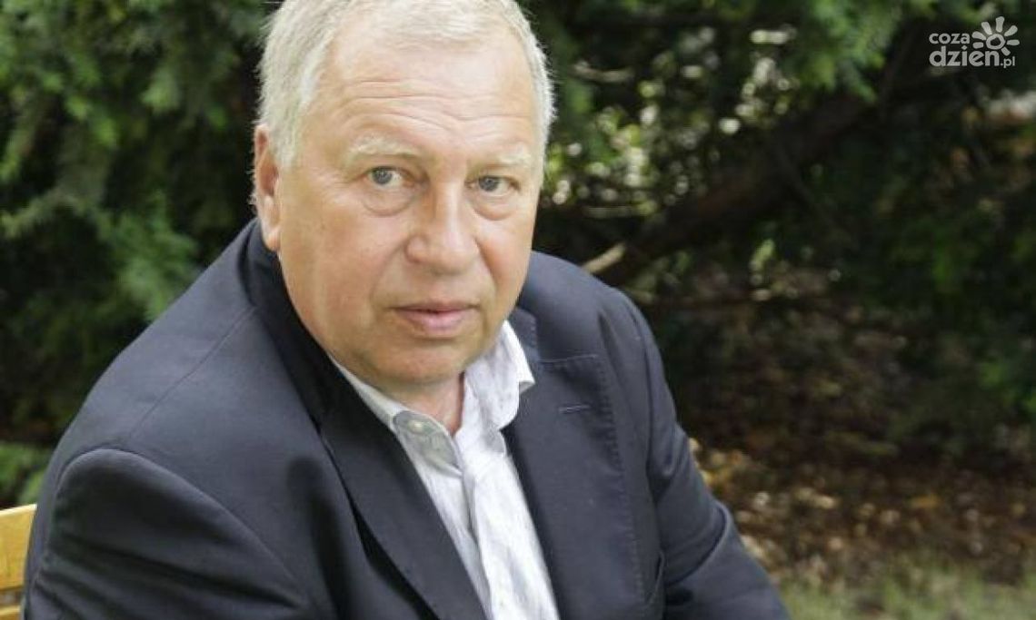 Jerzy Stuhr jest za dobry na politykę.