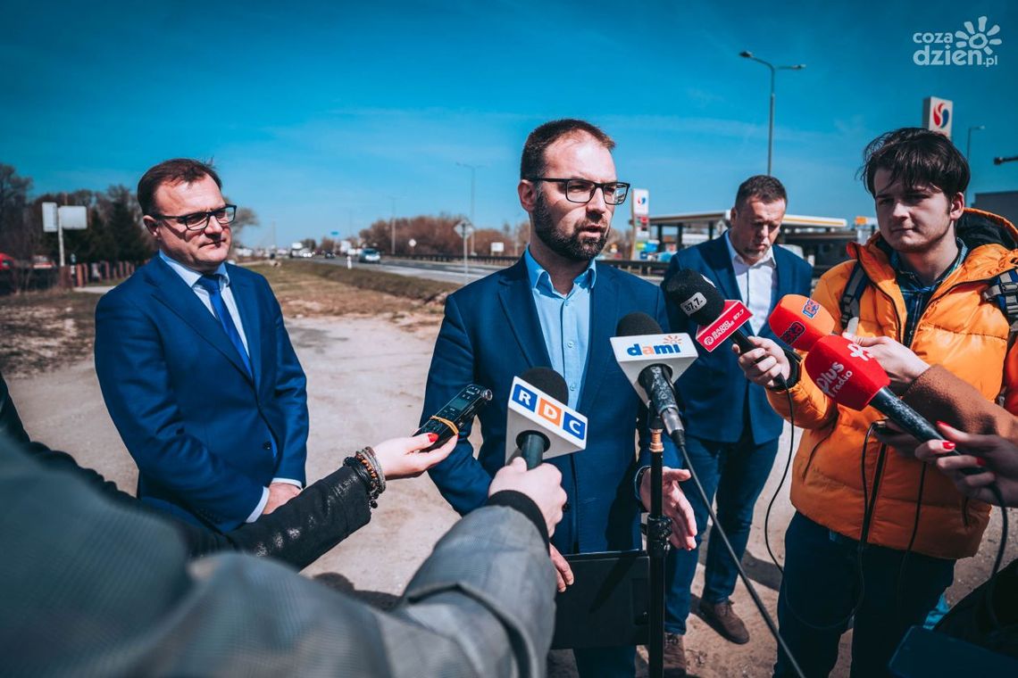 Jest nowa koncepcja przebudowy ul. Warszawskiej Jest nowa koncepcja przebudowy ul. Warszawskiej