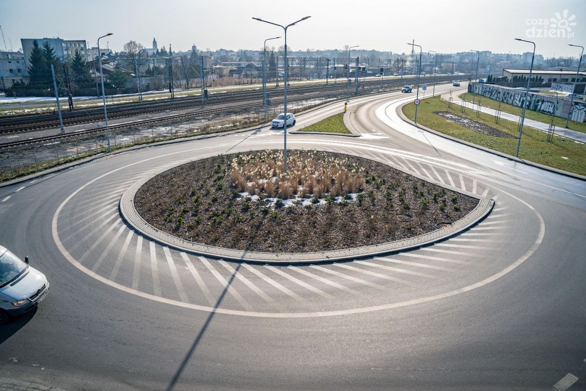 Jest taka ulica: rondo dr Krystyny Zapały Jest taka ulica: rondo dr Krystyny Zapały