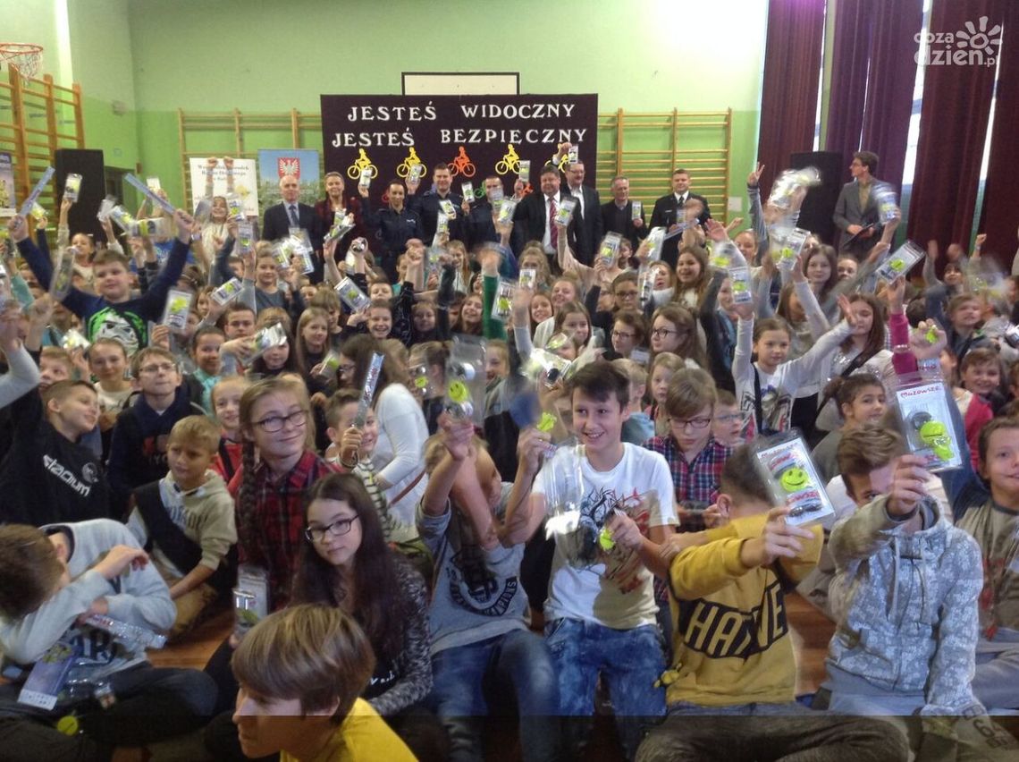 "Jesteś widoczny, jesteś bezpieczny" w Kozienicach "Jesteś widoczny, jesteś bezpieczny" w Kozienicach