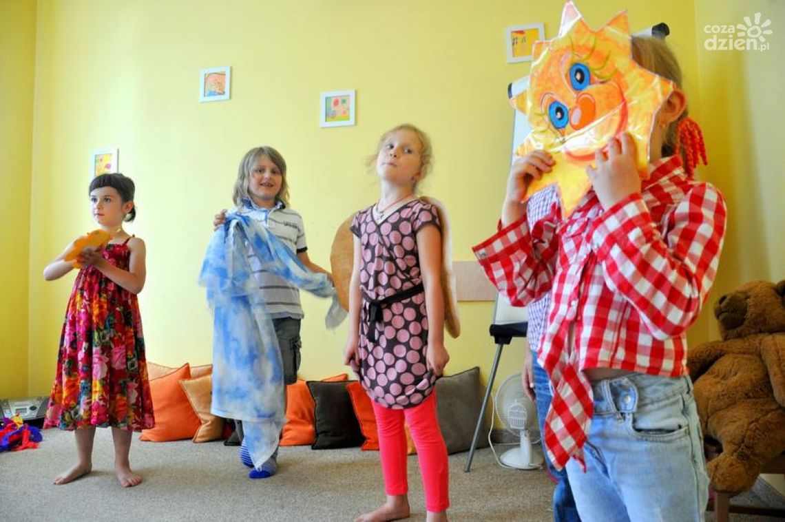 Języka najlepiej uczą się maluchy - Helen Doron zaprasza Języka najlepiej uczą się maluchy - Helen Doron zaprasza