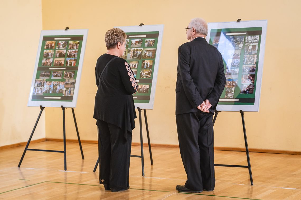 Jubileusz 100-lecia Zespołu Szkół Rolniczo-Technicznych w Zwoleniu. Wzruszające spotkanie pokoleń