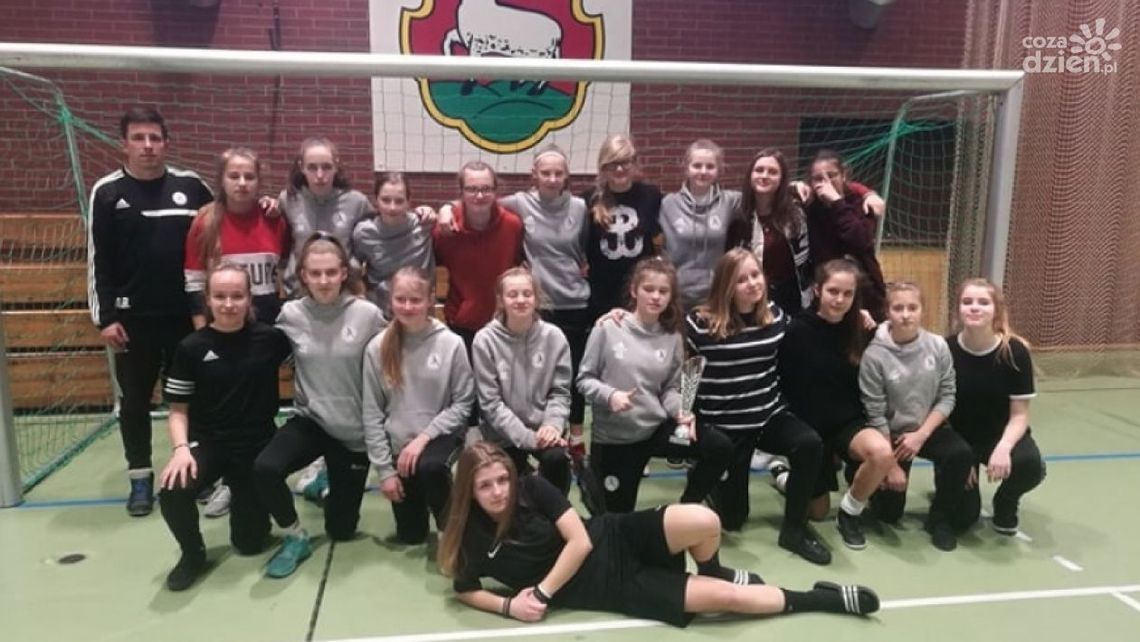 Juniorki Czwórki czwarte na Mazowszu