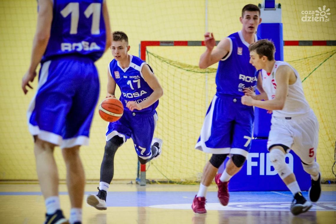 Juniorzy Rosa-Sportu walczą o medal w Krakowie Juniorzy Rosa-Sportu walczą o medal w Krakowie