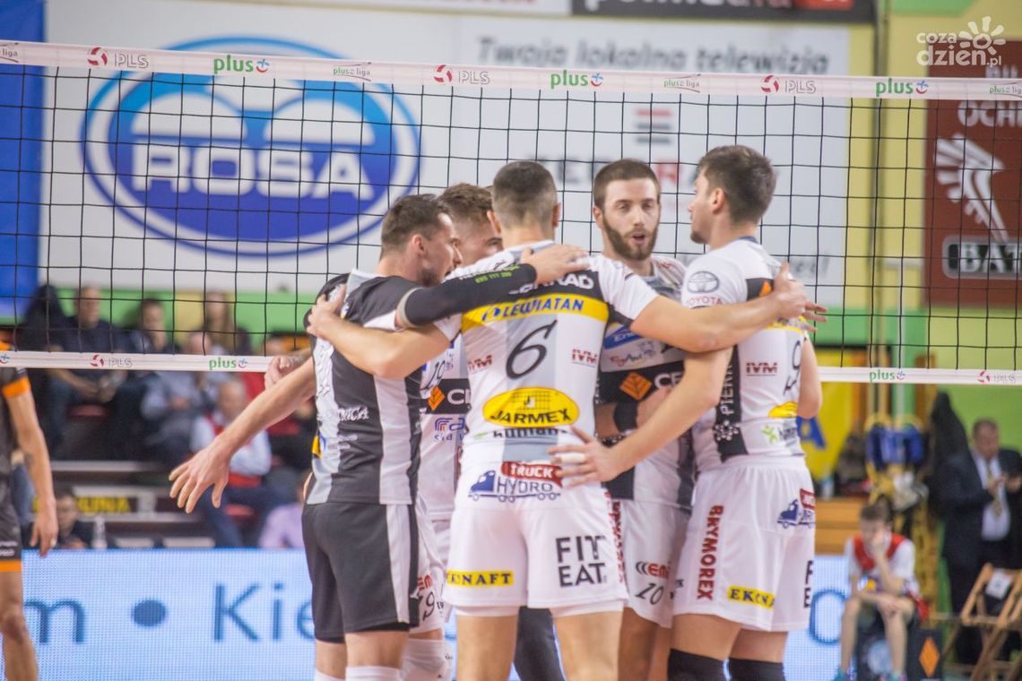 "Jurajscy Rycerze" na drodze Cerrad Czarnych