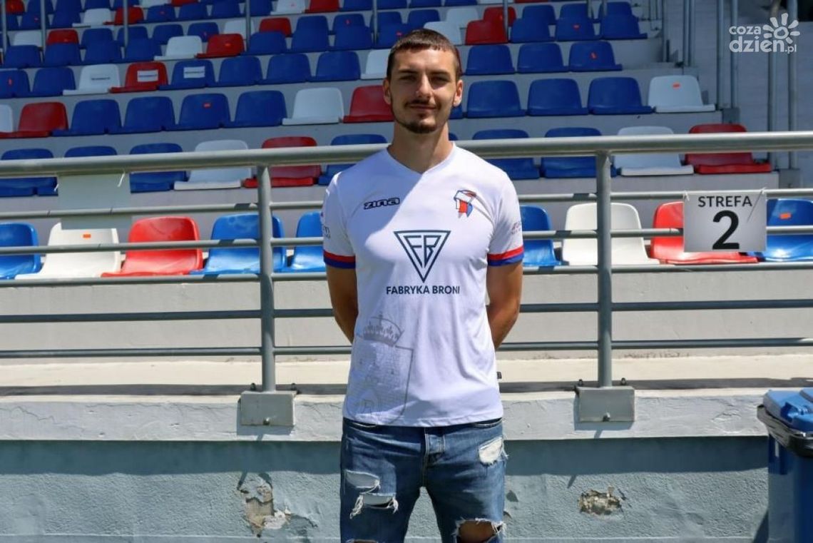 Kacper Pietrzyk pierwszym wzmocnieniem w 3. ligowej Broni Radom Kacper Pietrzyk pierwszym wzmocnieniem w 3. ligowej Broni Radom