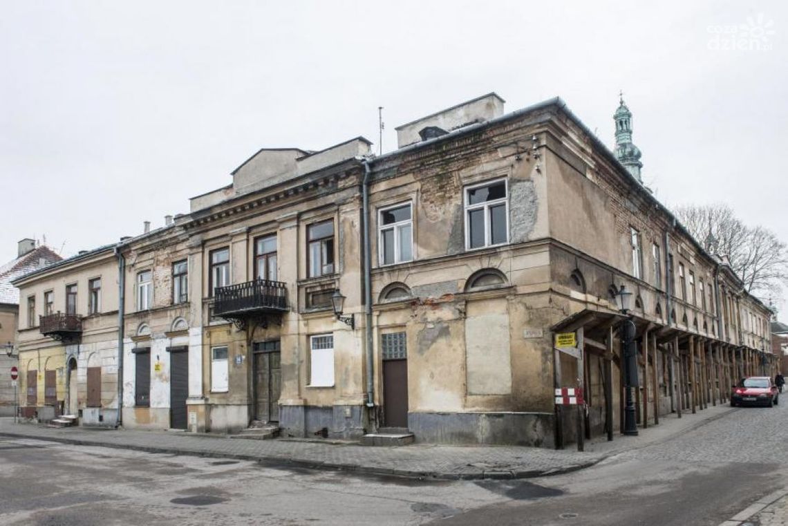 Kamienica Deskurów się sypie. Co dalej?