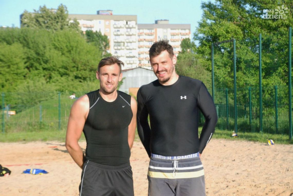 Kapitan Czarnych zagra na plaży