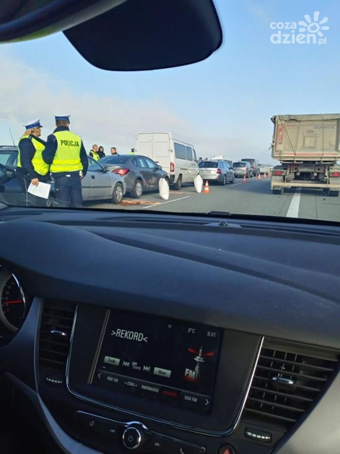 Karambol na S7. Zderzyło się dziesięć aut