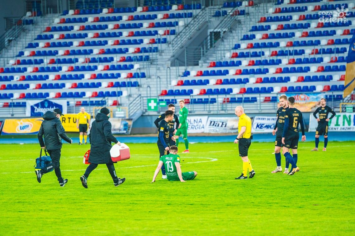 Karol Angielski naderwał mięsień dwugłowy uda