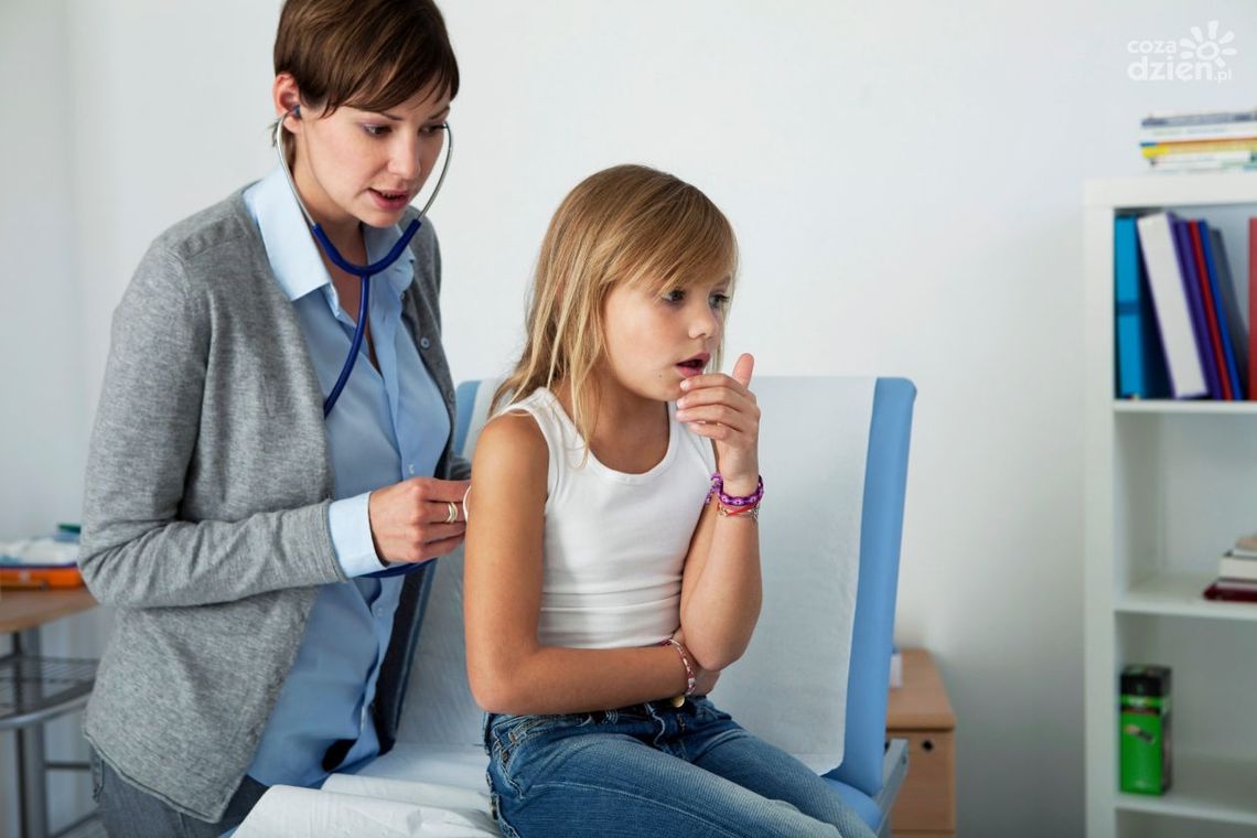 Kaszel w nocy u dziecka – kiedy powinien niepokoić?