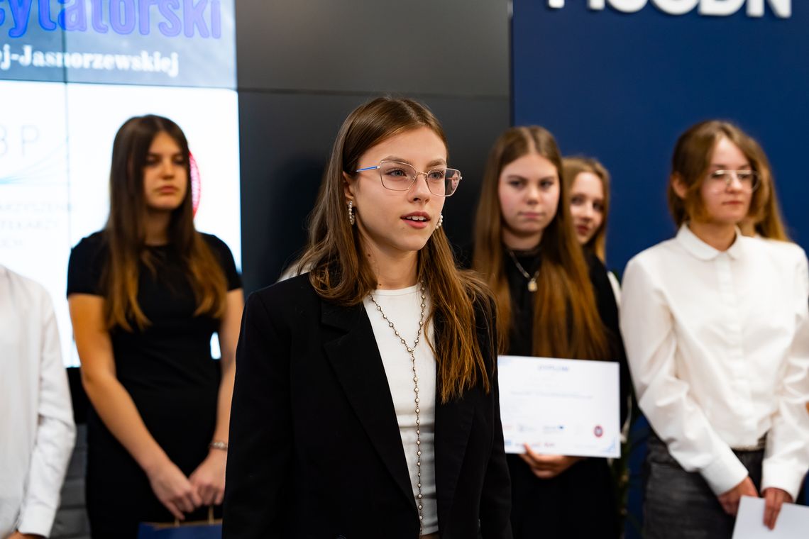 „Każda recytacja to jedna wielka perełka”. Za nami II Radomski Konkurs Recytatorski