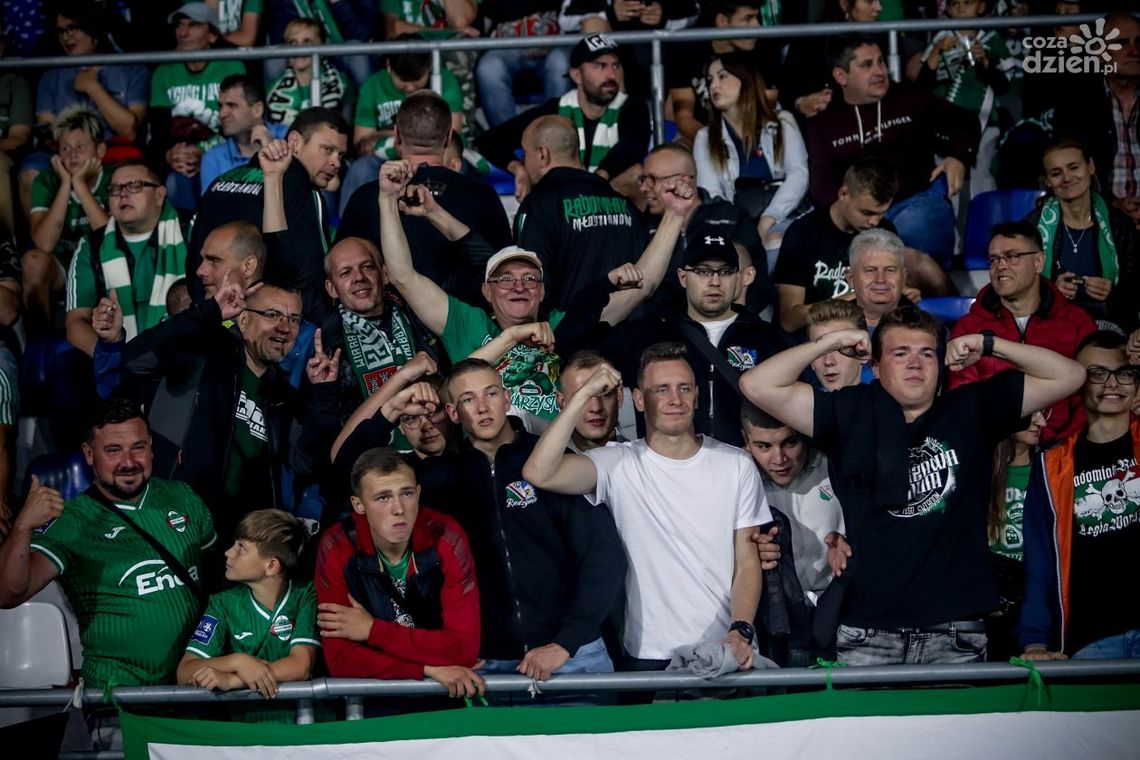 Kibice Górnika Zabrze i Radomiaka Radom zawiedzeni decyzją PZPN