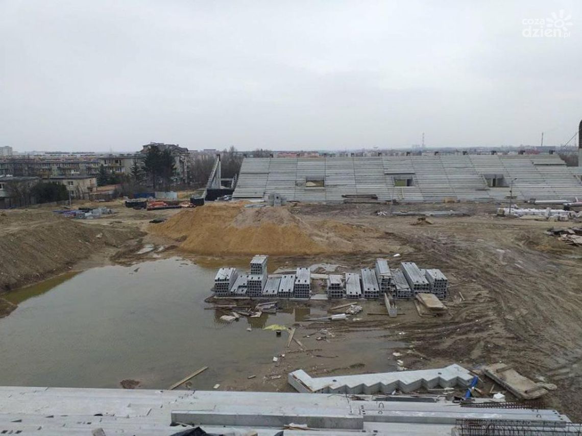 Kibice Radomiaka: Zbudujmy stadion i halę razem Kibice Radomiaka: Zbudujmy stadion i halę razem