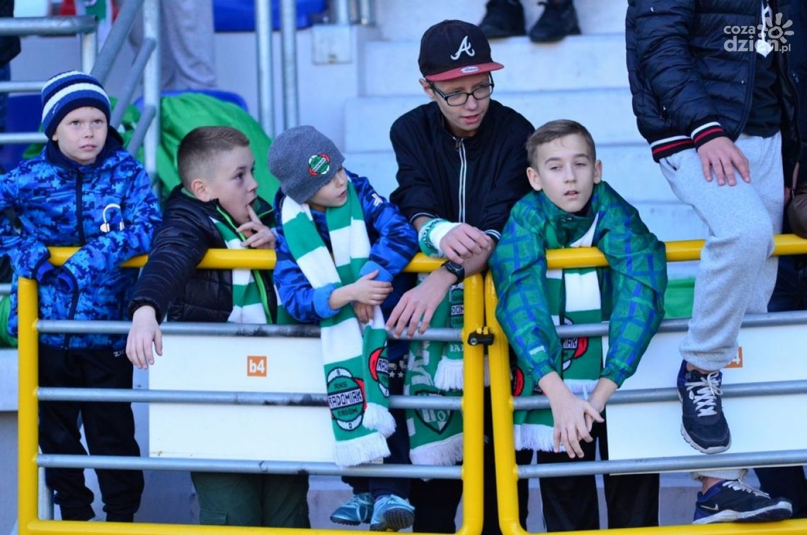 "Kibicuj z klasą" na meczu z Puszczą ! "Kibicuj z klasą" na meczu z Puszczą !