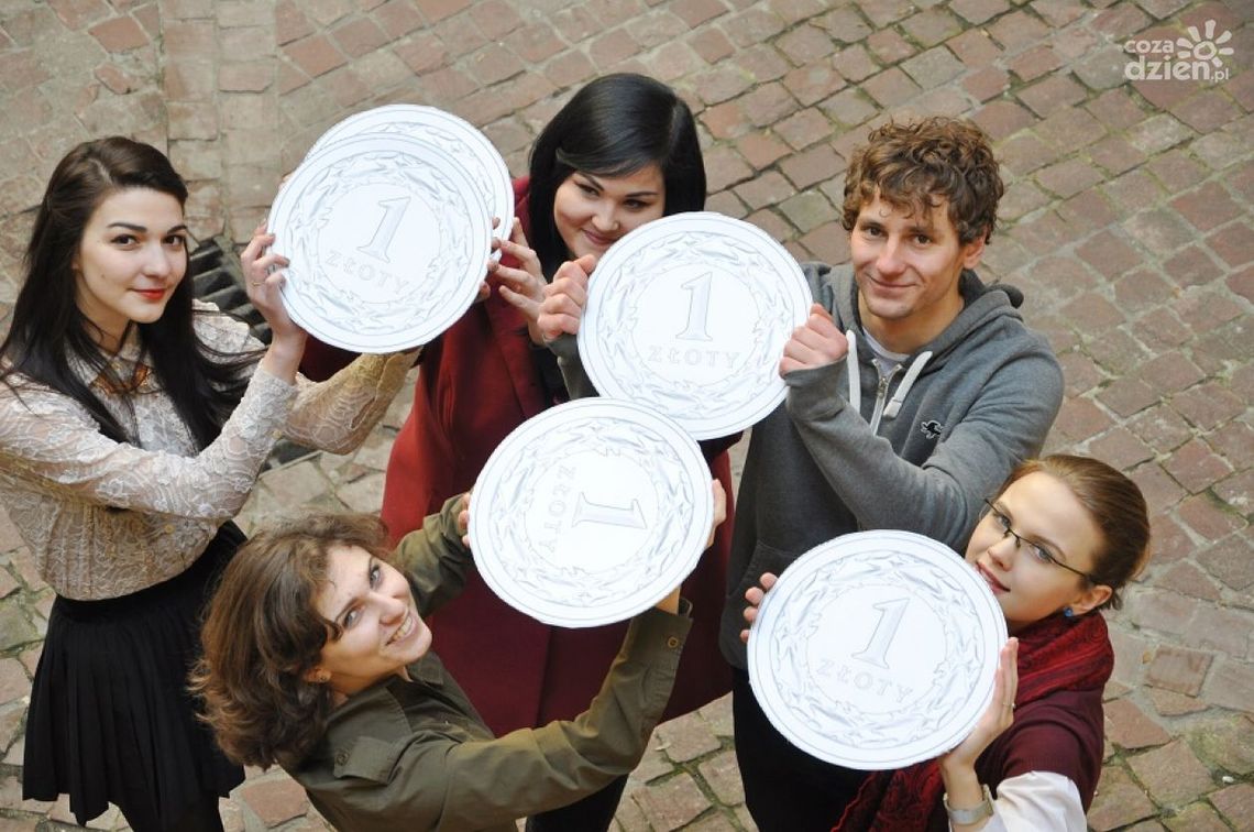 Kilometry Caritas - będą bić Rekord Guinnessa Kilometry Caritas - będą bić Rekord Guinnessa