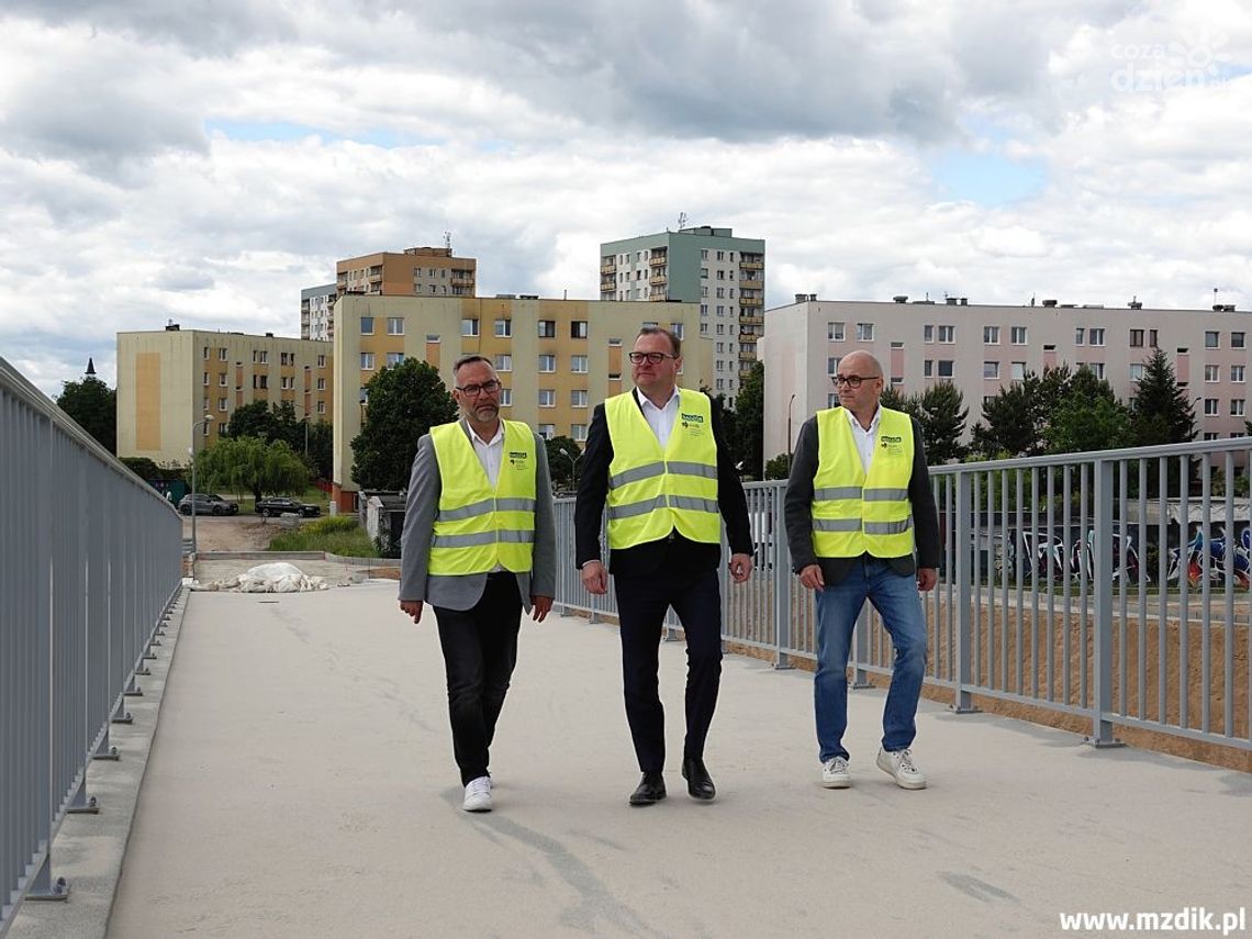 Kładka między Południem a Godowem oraz nowy przystanek kolejowy już we wrześniu Kładka między Południem a Godowem oraz nowy przystanek kolejowy już we wrześniu