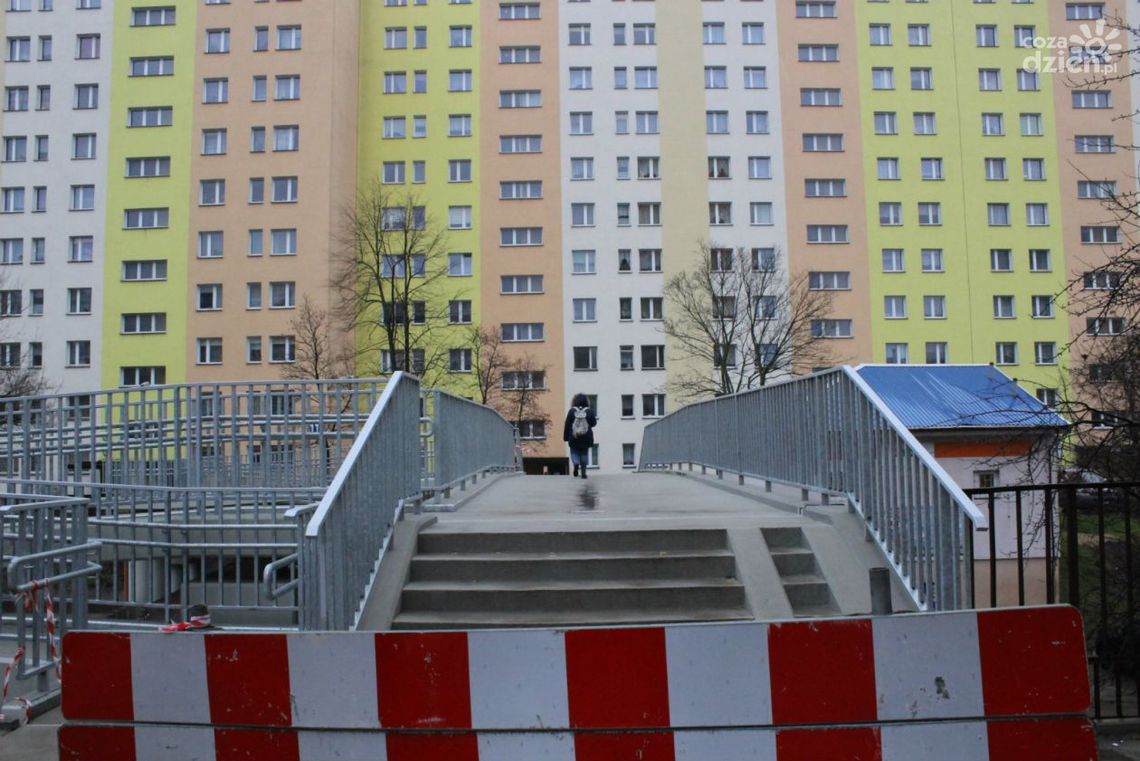 Kładka na Sandomierskiej wreszcie gotowa