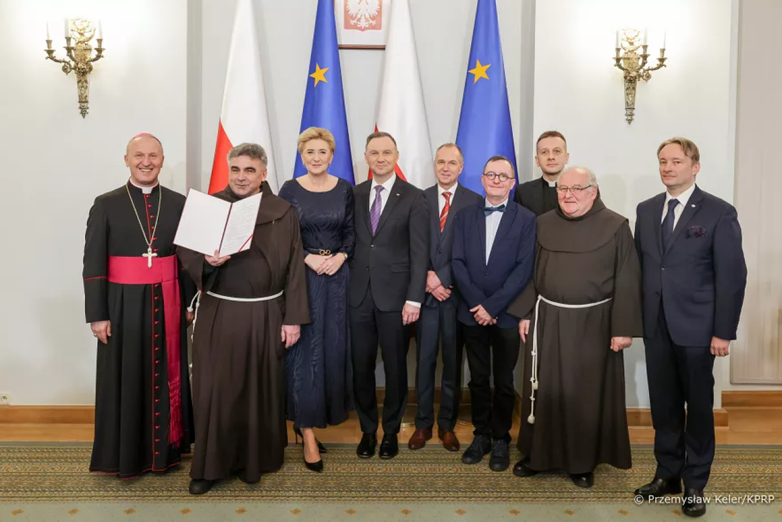 Klasztor bernardynów w Radomiu Pomnikiem Historii Klasztor bernardynów w Radomiu Pomnikiem Historii