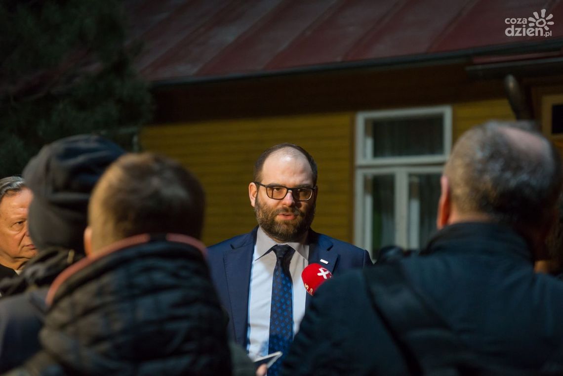 "Klecha" w kontrze do filmów szkalujących Polskę?